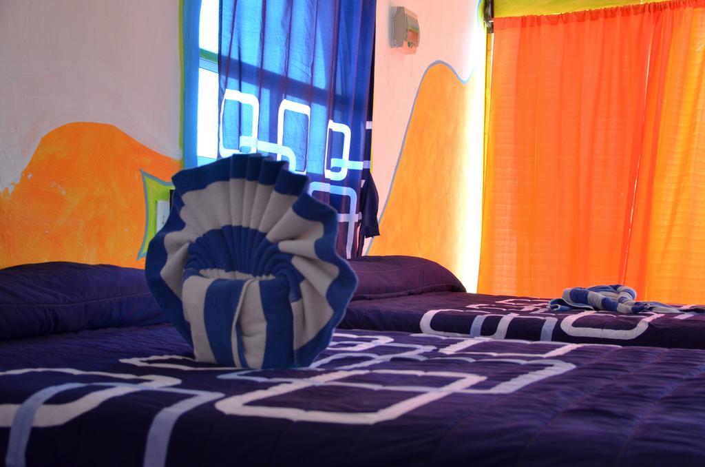 Adventure Experience Hotel Плая дел Кармен Екстериор снимка